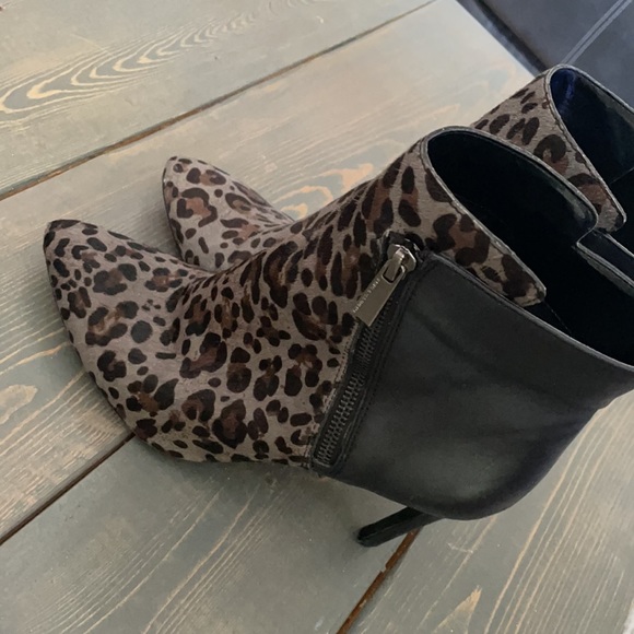 Vince Camuto leopard bootie heels - Picture 6 of 8